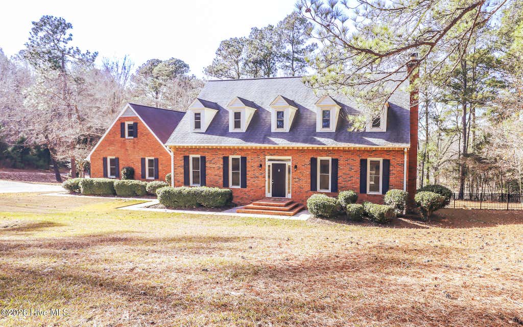 Photo of 809 Houndslake Drive, Aiken, SC 29803 (MLS # 100594378)