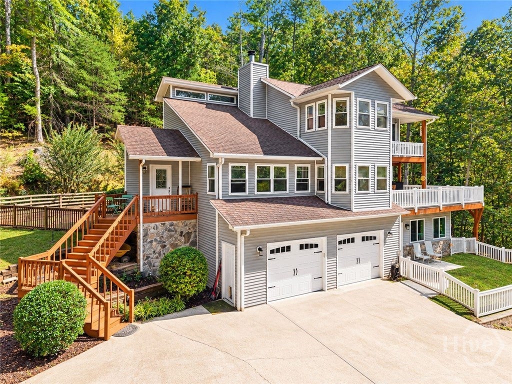 Photo of 364 Talona Lake Terrace, Ellijay, GA 30536 (MLS # CL366084)