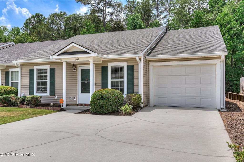 Photo of 6009 Sanibel Drive, Augusta, GA 30909 (MLS # 100577027)