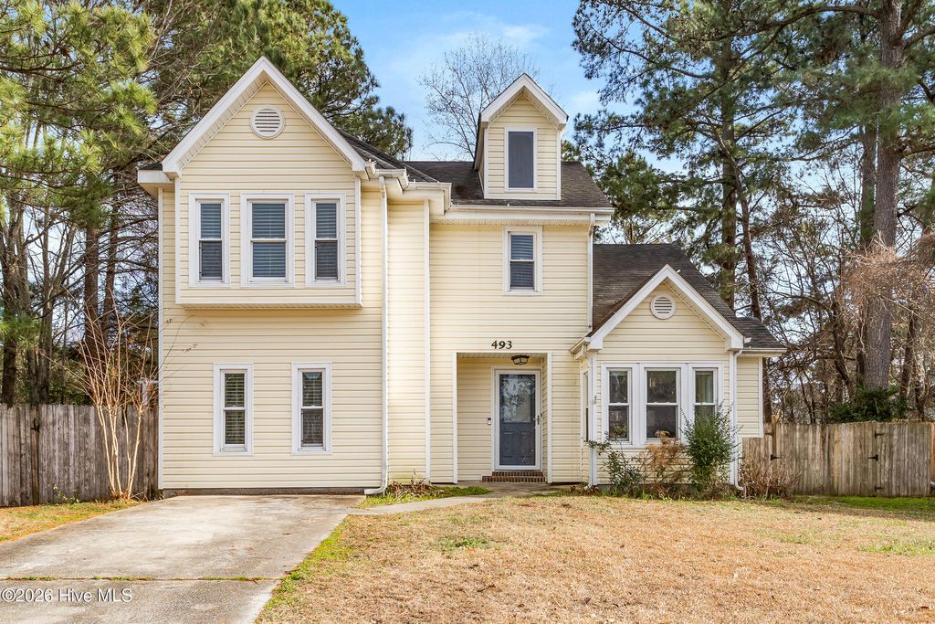 Photo of 493 Hemlock Drive, Jacksonville, NC 28546 (MLS # 100550983)