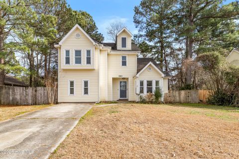 Photo of 493 Hemlock Drive, Jacksonville, NC 28546 (MLS # 100550983)