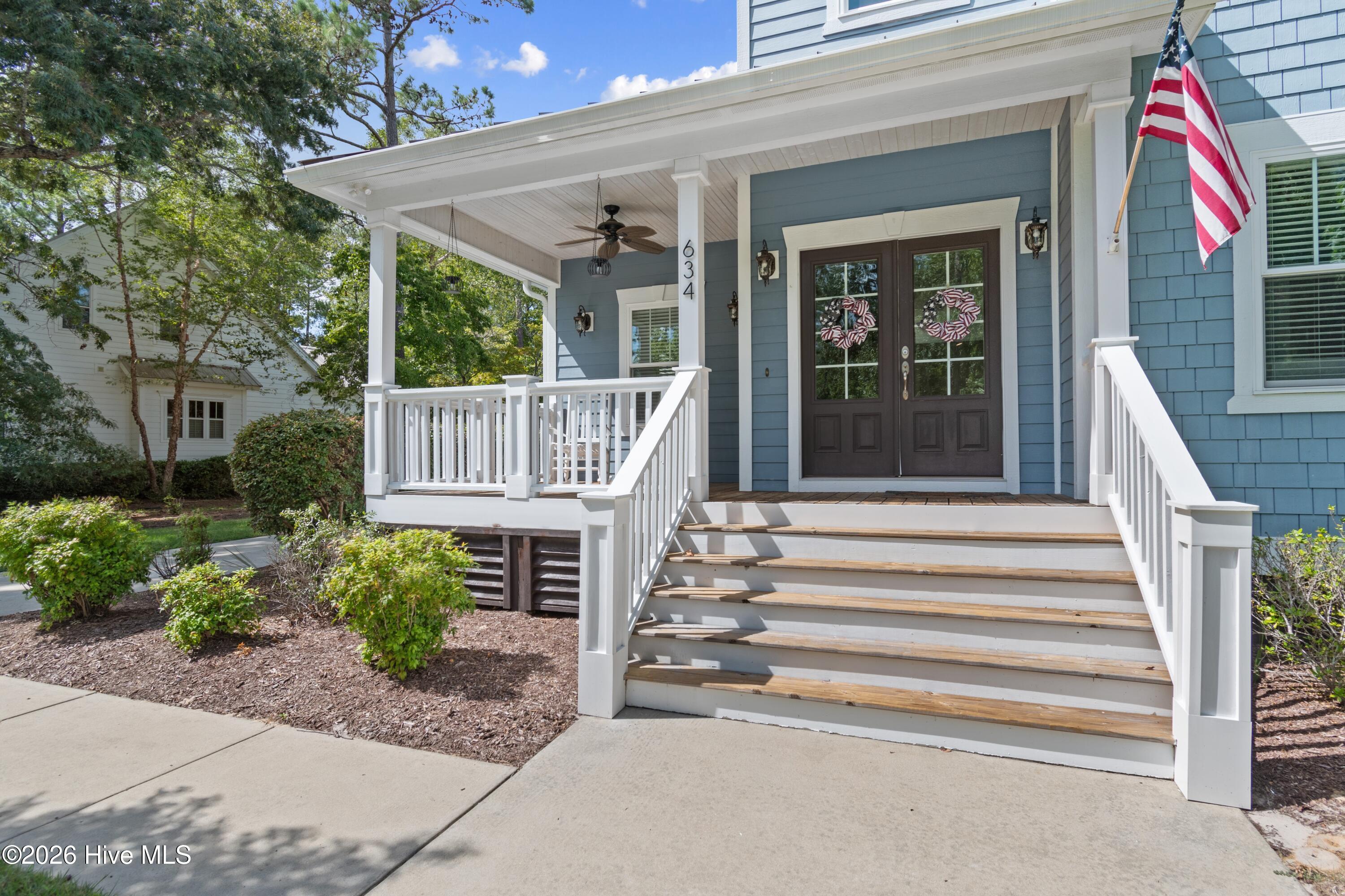 634 Ashbury Drive SE