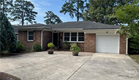 Homes For Sale - 21 E 61st Street<br/> Savannah, GA 31405