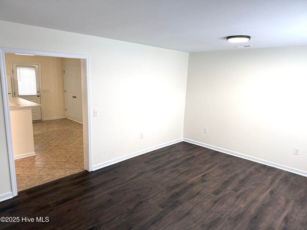 Photo of 301 Comanche Trail, Havelock, NC 28532 (MLS # 100545952)