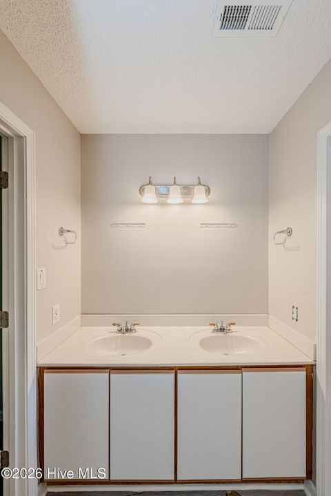 Tiny photo for 411 Candlewood Drive, Jacksonville, NC 28540 (MLS # 100568422)