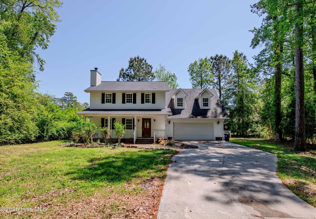 Photo of 411 Candlewood Drive, Jacksonville, NC 28540 (MLS # 100568422)