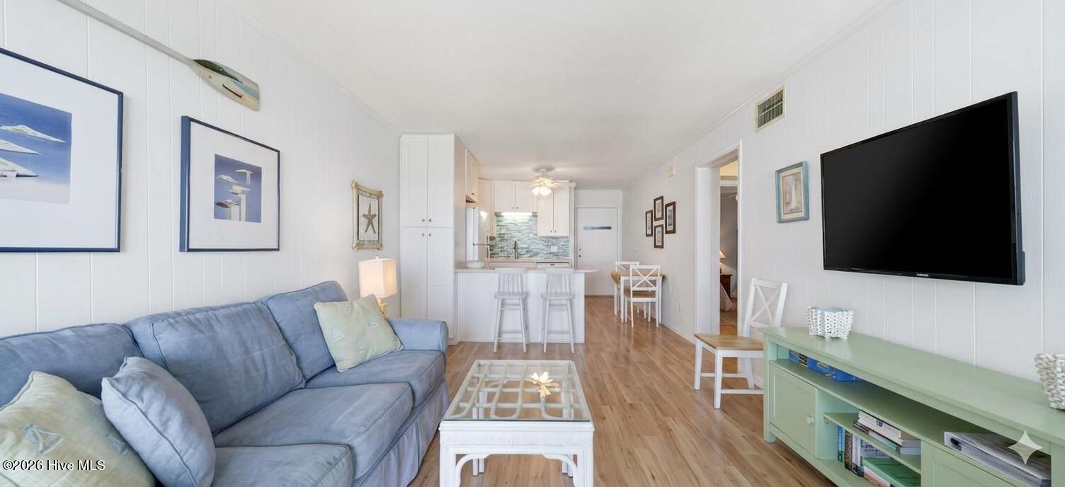 301 E Commerce Way Road Sea Spray 358