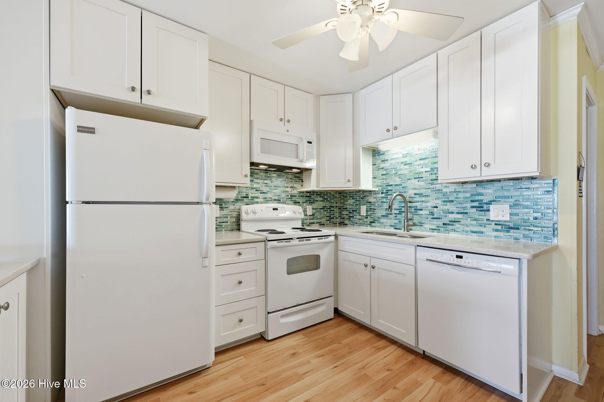 301 E Commerce Way Road Sea Spray 358