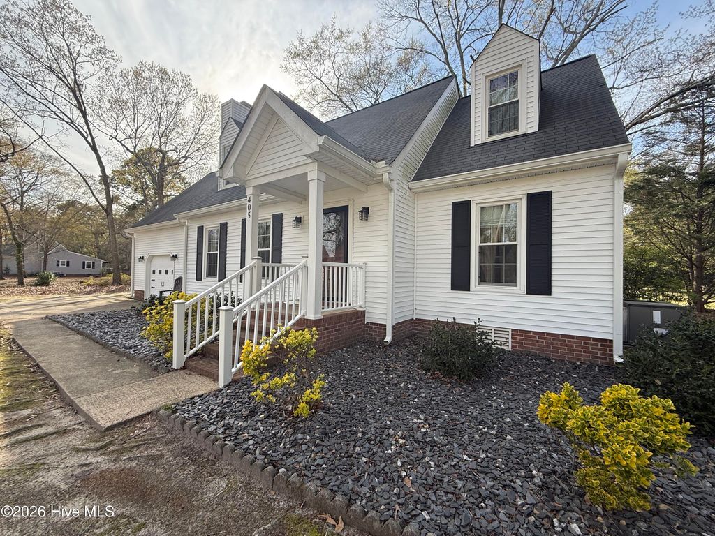 Photo of 405 Goldleaf Drive, Goldsboro, NC 27534 (MLS # 100561530)