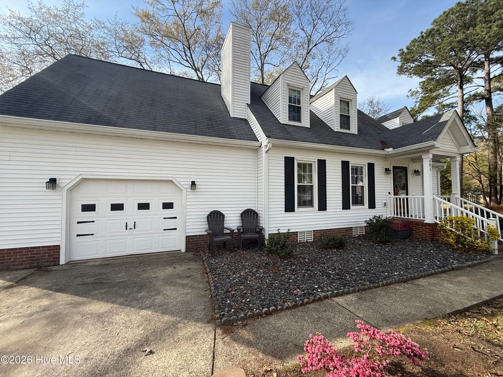 Photo of 405 Goldleaf Drive, Goldsboro, NC 27534 (MLS # 100561530)