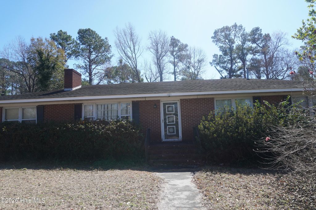 Photo of 101 Chula Vista Drive, Wilmington, NC 28412 (MLS # 100557438)