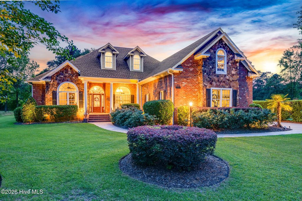 Photo of 152 E Winding Way, Wallace, NC (MLS # 100572852)