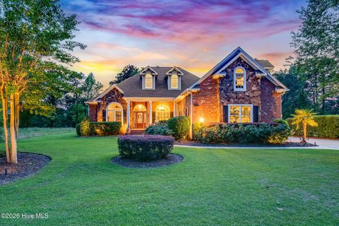 Homes For Sale - 152 E Winding Way<br/> Wallace, NC 28466