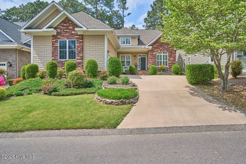 Photo of 36 Greencastle Drive, Pinehurst, NC 28374 (MLS # 100558815)