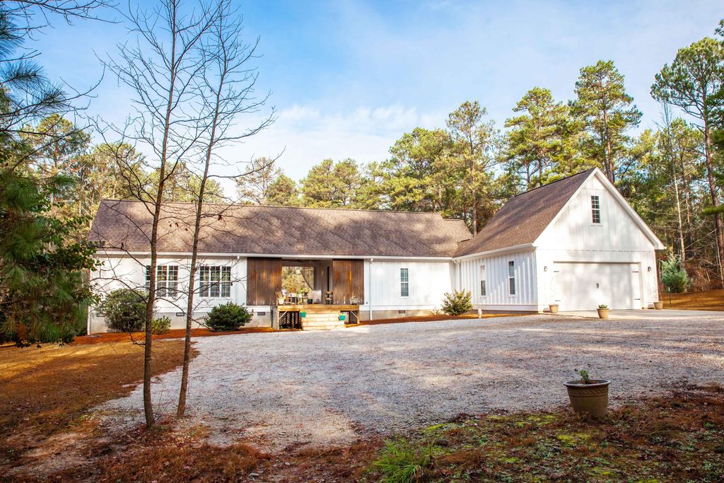 Photo of 6203 Ridge Road, Appling, GA 30802 (MLS # 550782)