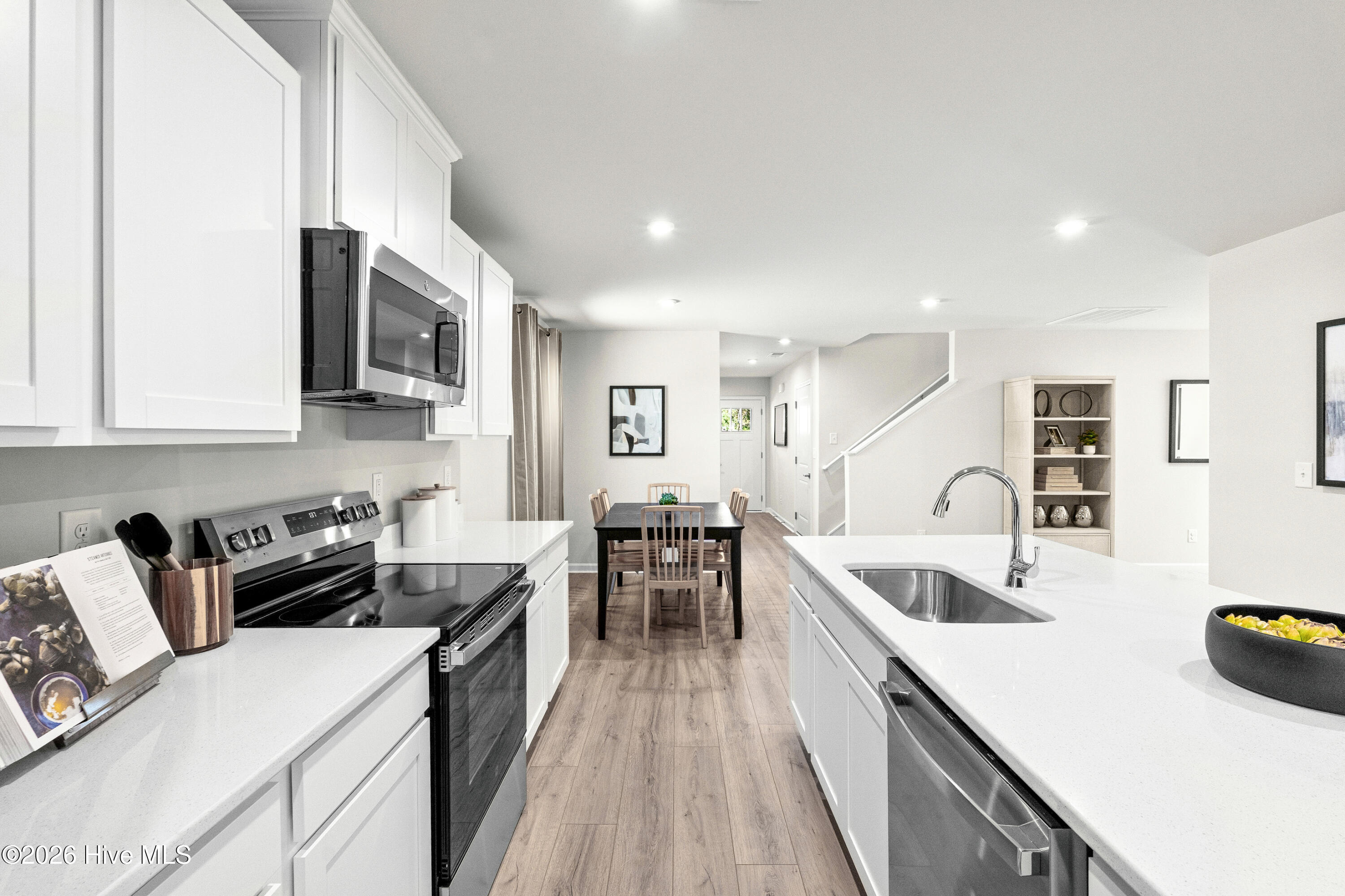 529 Bell Creek Avenue NE