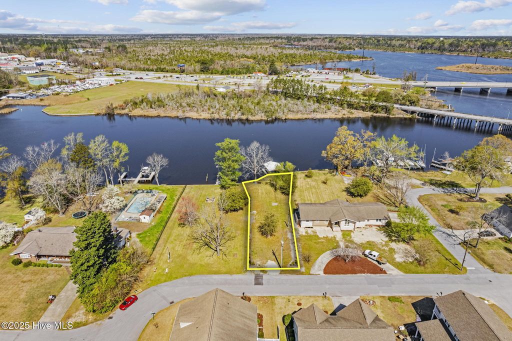 Photo of 205 Anne Street, Jacksonville, NC 28540 (MLS # 100546062)