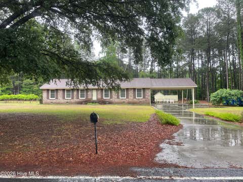 Homes For Sale - 209 Sunset Park Road<br/> Bladenboro, NC 28320