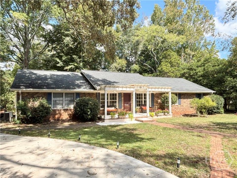 Photo of 160 Richard Way, Athens, GA 30605 (MLS # CL366774)