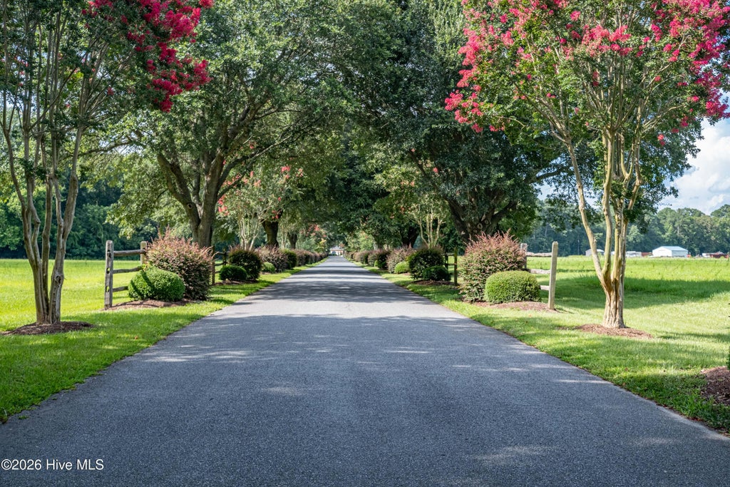 Photo of 95 Waters Edge Drive, Chocowinity, NC 27817 (MLS # 100600369)