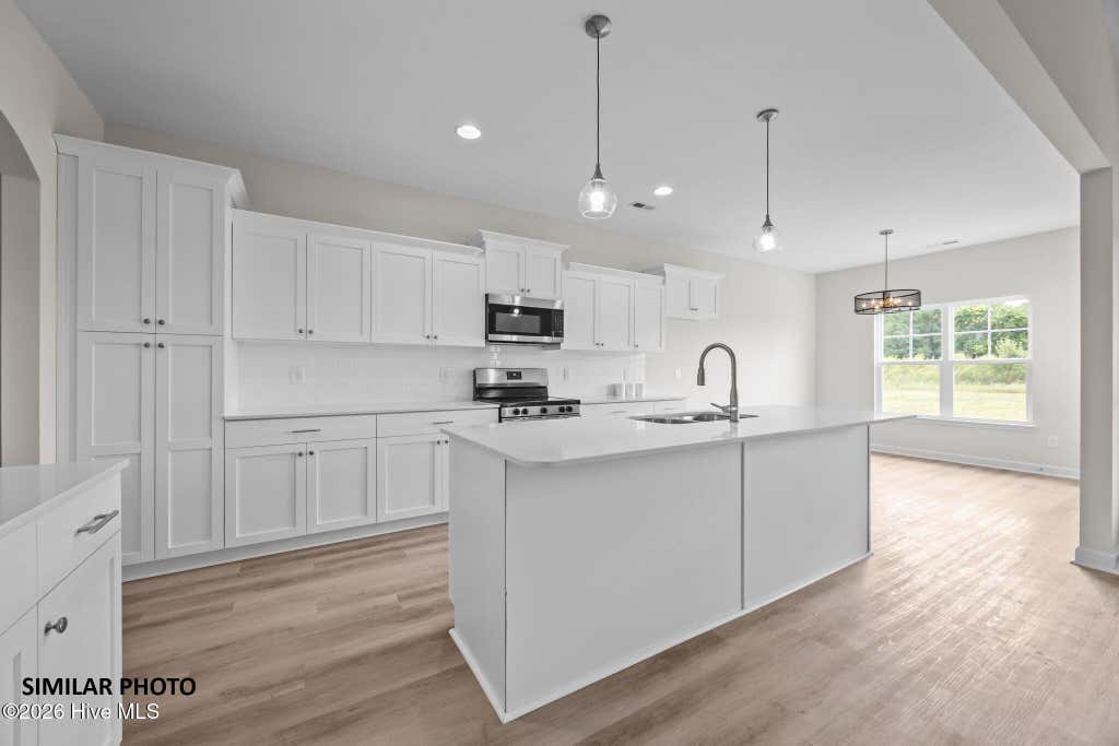 Photo of 1312 Fairbanks Court #117, Jacksonville, NC 28546 (MLS # 100585208)