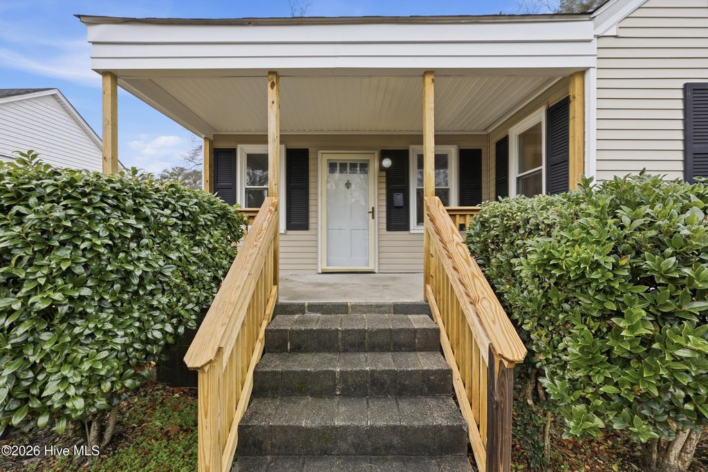 Photo of 201 Harrell Street, Elizabeth City, NC 27909 (MLS # 100557078)