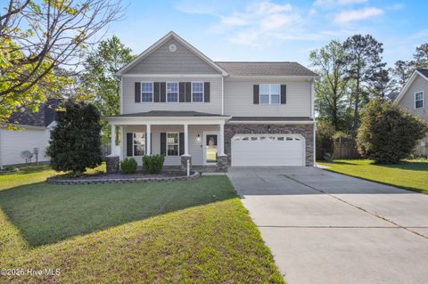 Photo of 211 Wedgefield Circle, Maple Hill, NC 28454 (MLS # 100567741)