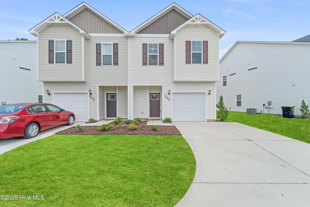 Photo of 207 Shallowbag Bay Lane, Jacksonville, NC 28546 (MLS # 100593454)
