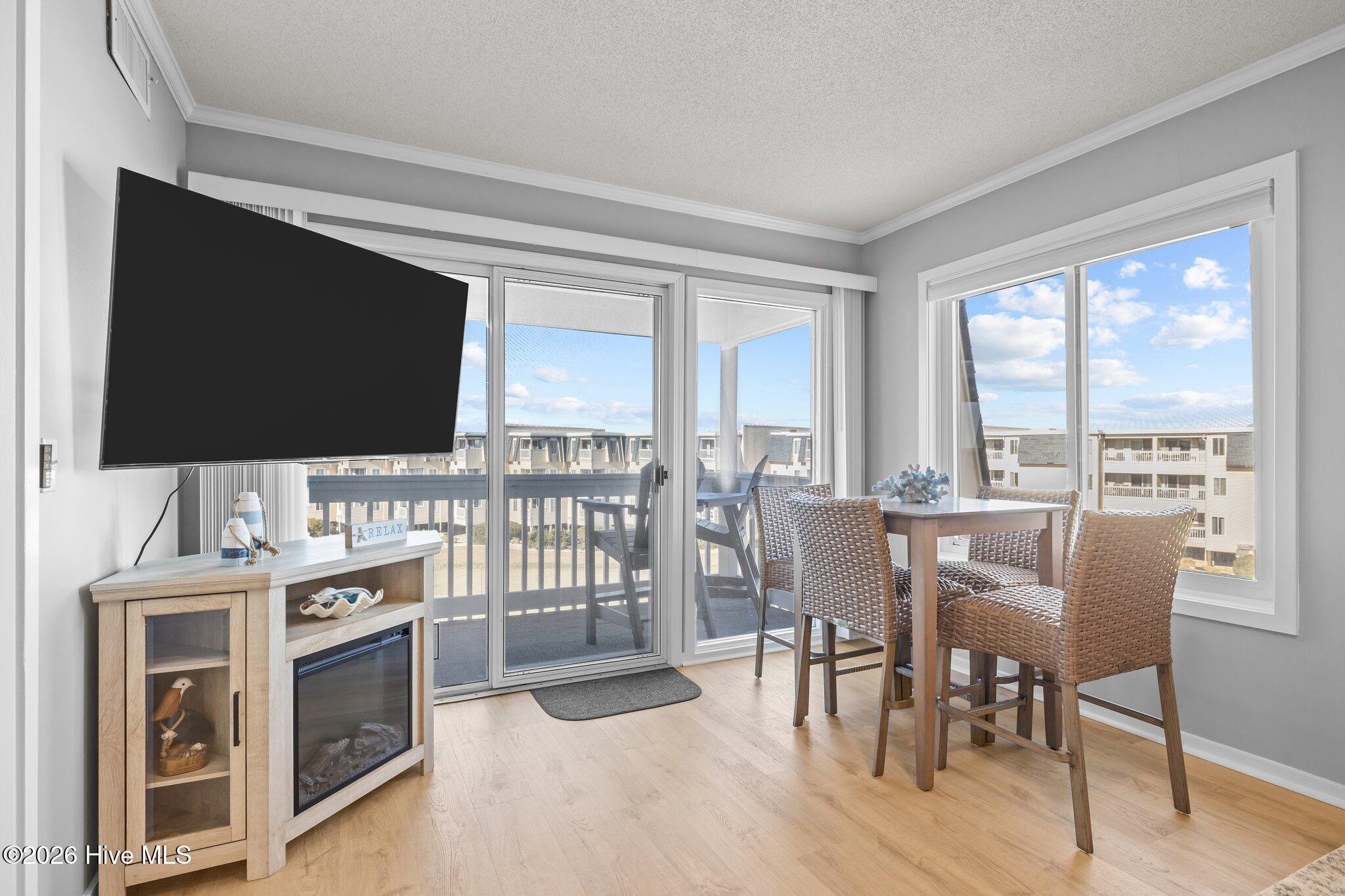 1904 E Fort Macon Road 386