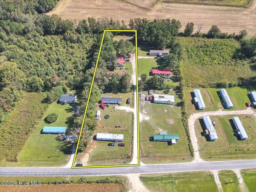 Photo of 103 Albert Brown Mobile Home Park Lane, Greenevers, NC 28458 (MLS # 100559032)