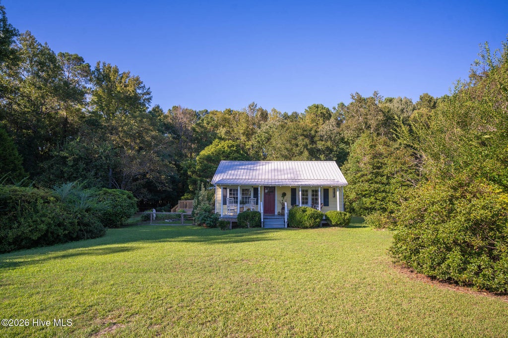 Photo of 5480 Rl Lewis Lane SE, Bolivia, NC 28422 (MLS # 100612786)