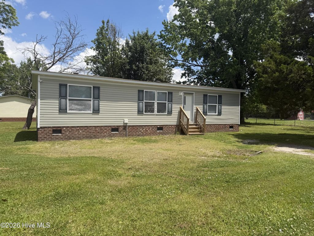 Photo of 211 Tyson Street, Winterville, NC 28590 (MLS # 100573983)
