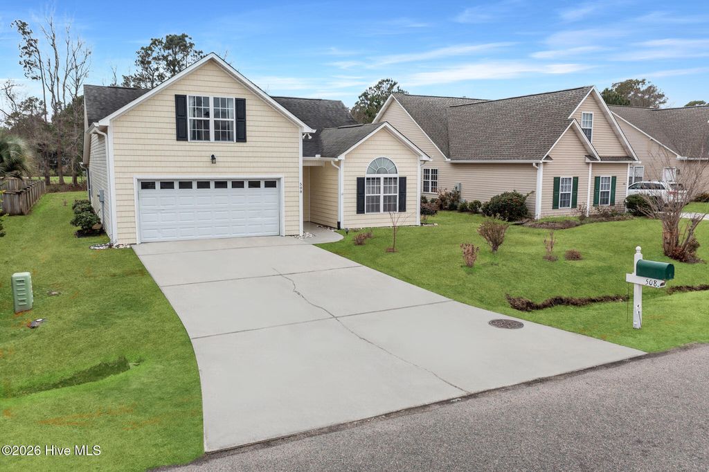 Photo of 508 Azalea Drive, Hampstead, NC 28443 (MLS # 100566120)