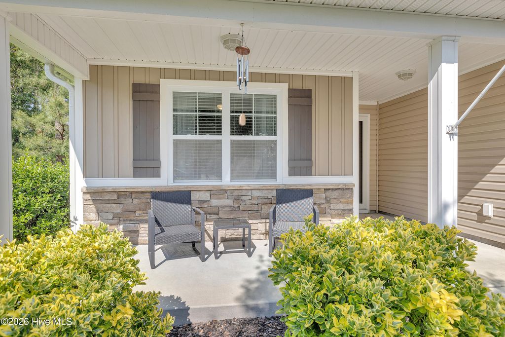 Photo of 117 Oyster Landing Drive, Sneads Ferry, NC 28460 (MLS # 100573160)