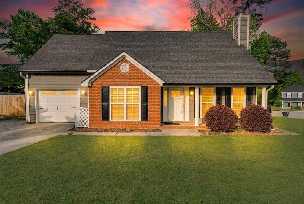 Photo of 334 Timberidge Drive, Martinez, GA 30907 (MLS # 555104)