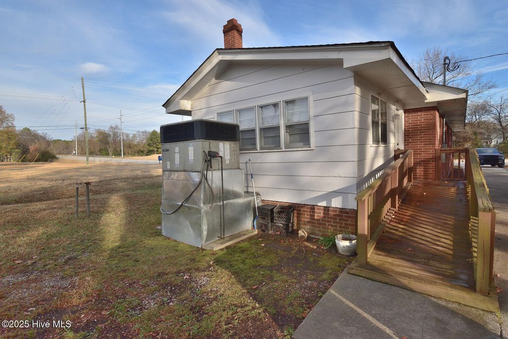 Photo of 738 Atlantic Avenue, Rocky Mount, NC 27801 (MLS # 100544860)