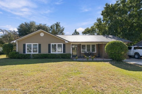 Photo of 4814 Milford Road, Wilmington, NC 28405 (MLS # 100613225)