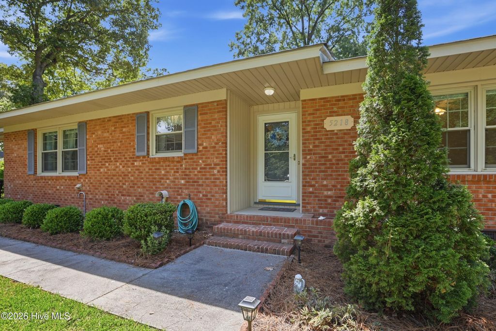 Photo of 5218 Carr Drive, Grifton, NC 28530 (MLS # 100573501)