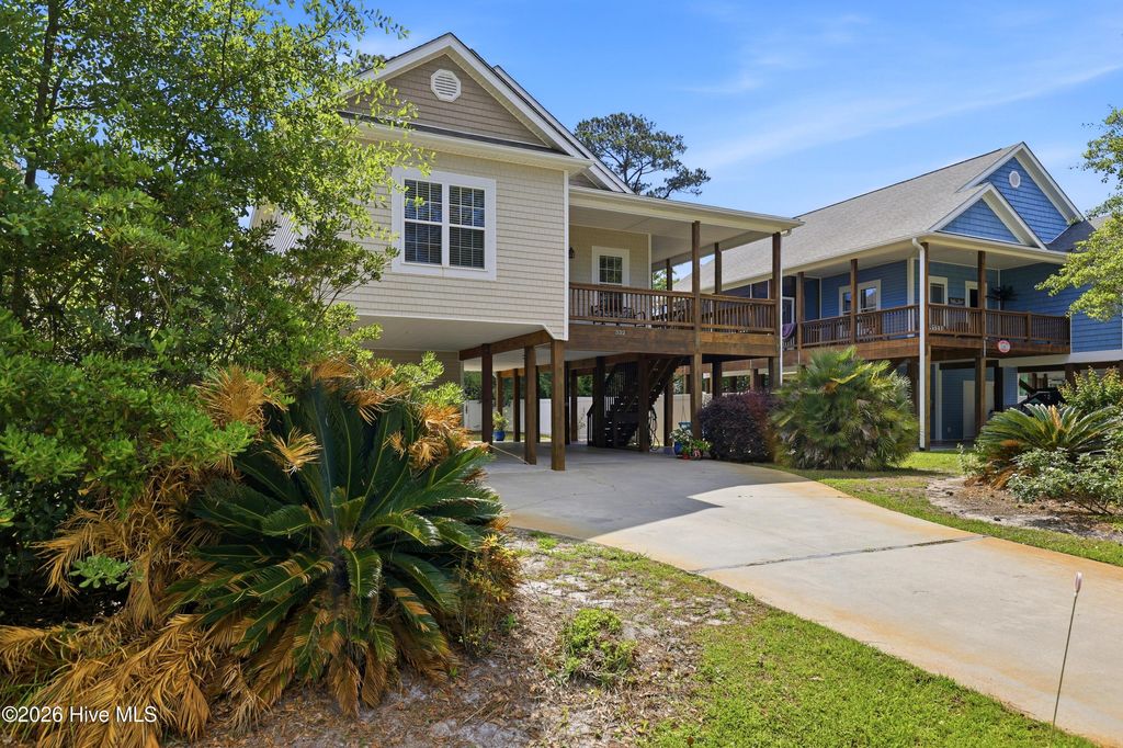 Photo of 332 NE 52nd Street, Oak Island, NC 28465 (MLS # 100575955)
