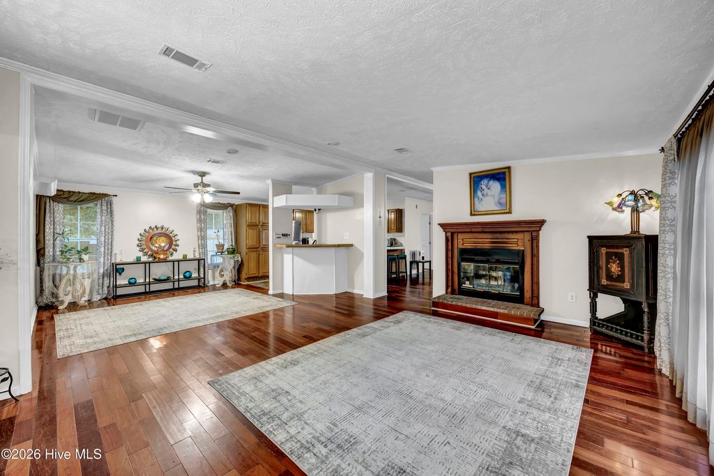 Photo of 2109 E Lake Shore Drive, Wilmington, NC 28401 (MLS # 100561537)