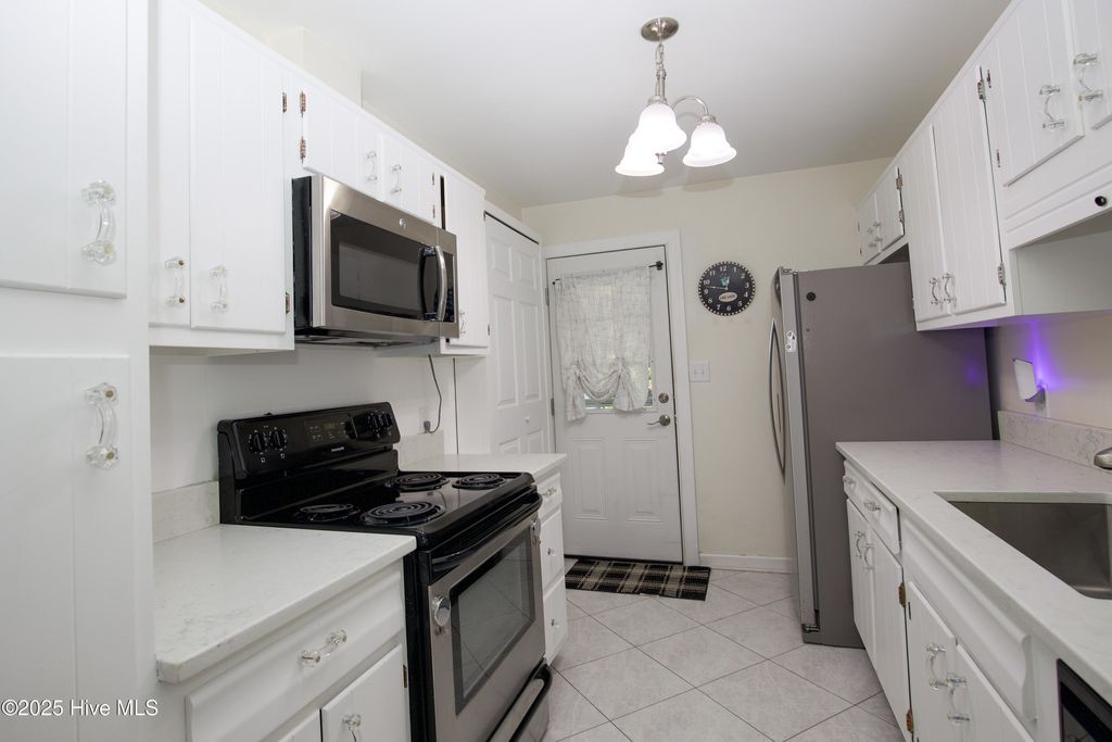 Photo of 57 Village Green Circle, Southern Pines, NC 28387 (MLS # 100543548)