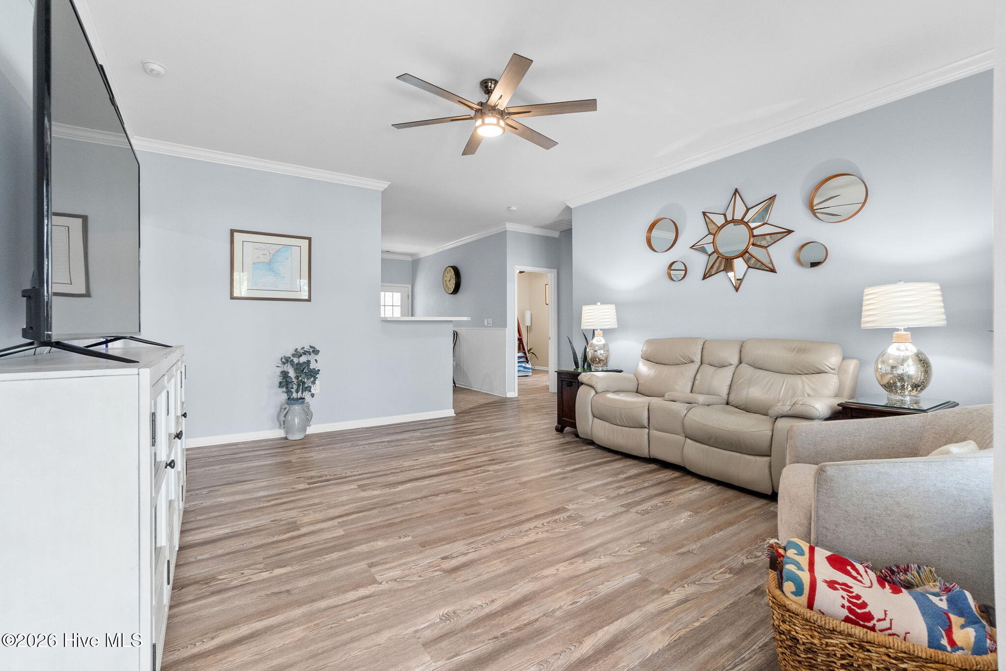 1401 E Oak Island Drive