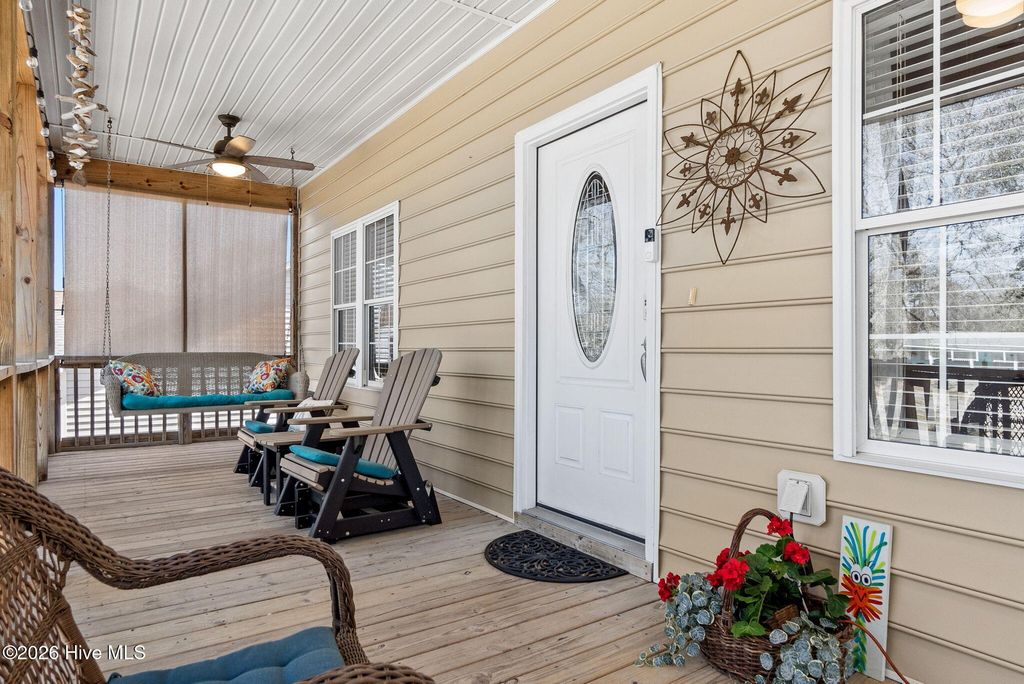 Photo of 1401 E Oak Island Drive, Oak Island, NC 28465 (MLS # 100562755)