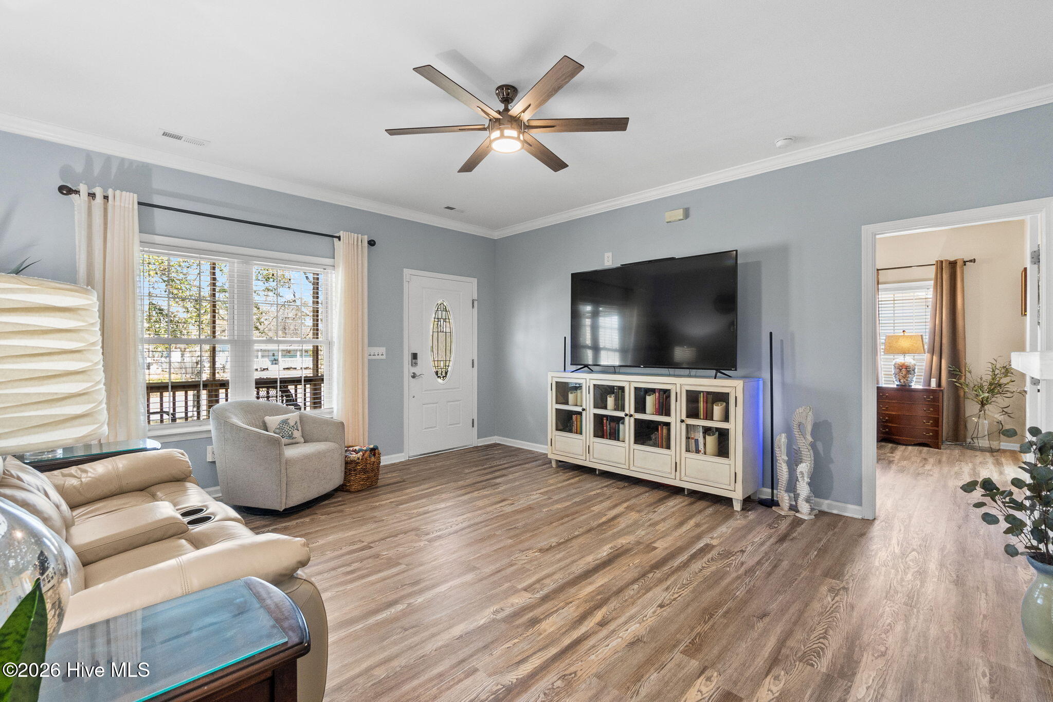 1401 E Oak Island Drive