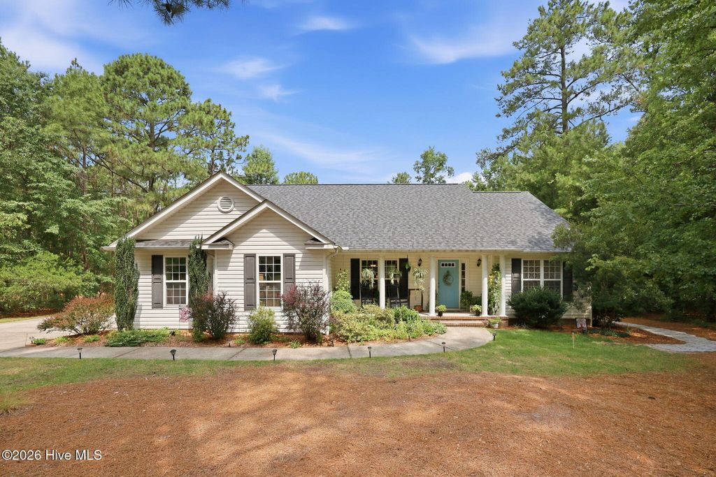 Photo of 1180 Rays Bridge Road, Whispering Pines, NC 28327 (MLS # 100584875)