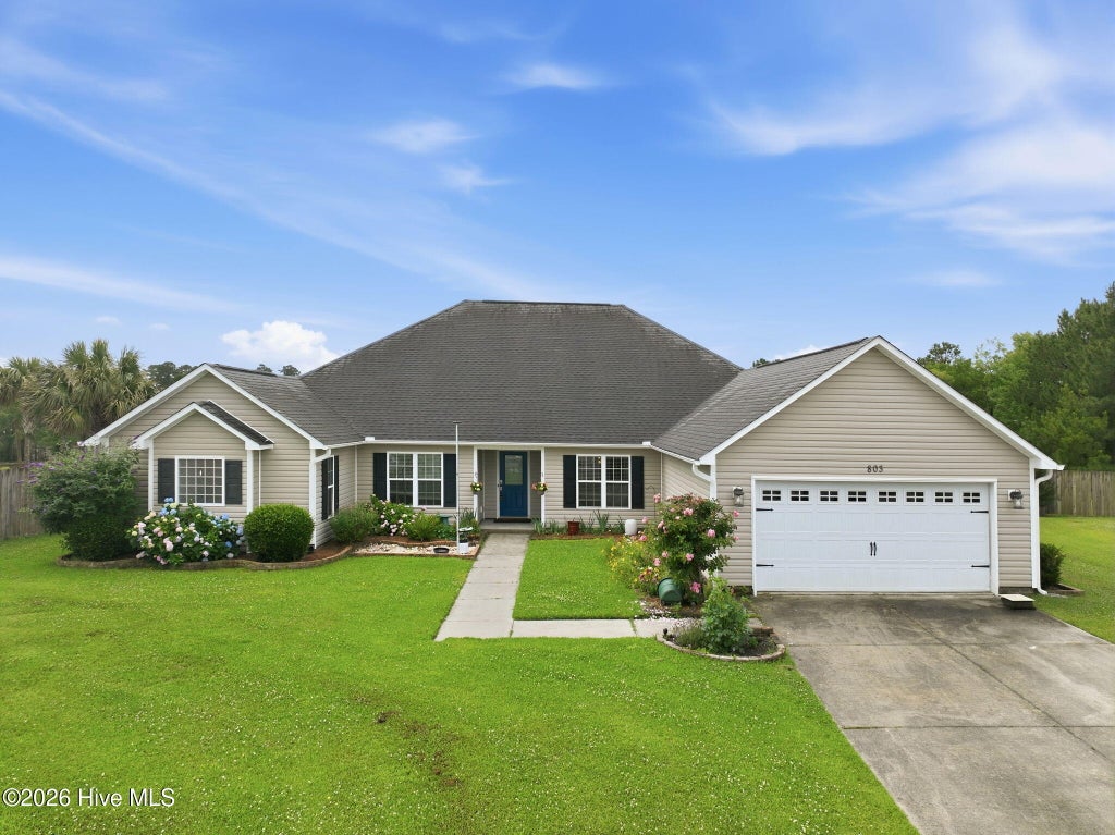 Photo of 803 Canvas Court, Swansboro, NC 28584 (MLS # 100613306)