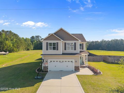 Photo of 105 Sparrows Point Lane, Jacksonville, NC 28540 (MLS # 100566701)