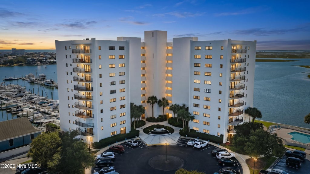 Photo of 322 Causeway Drive #1101, Wrightsville Beach, NC 28480 (MLS # 100610316)