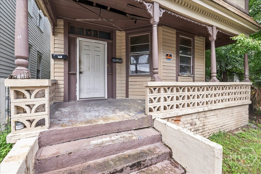 108 W 32nd Street