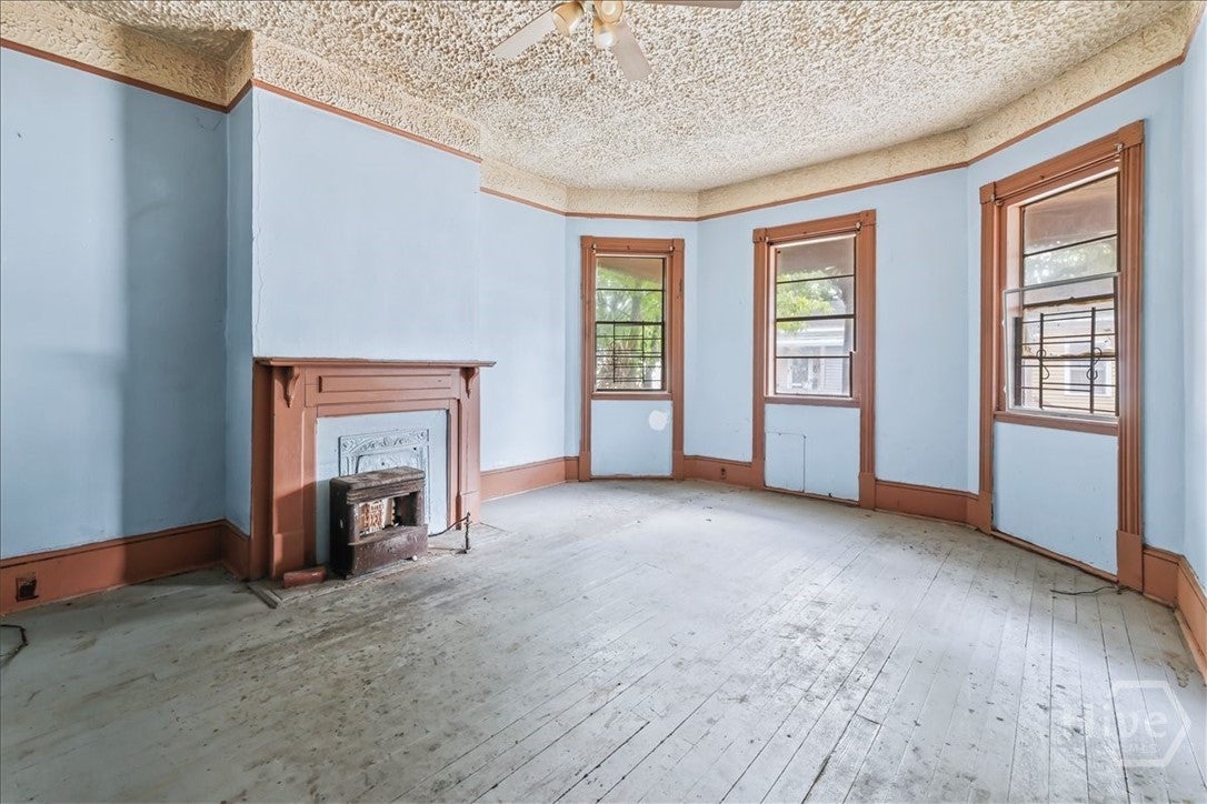 108 W 32nd Street